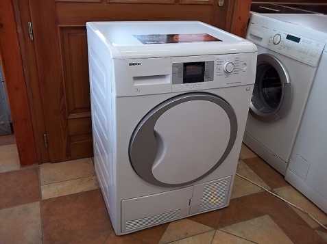 Sušička prádla BEKO DCU7330 kondenz