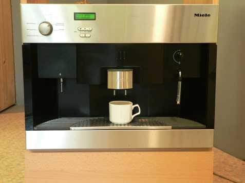Vestavný kávovar Miele CVA645-2