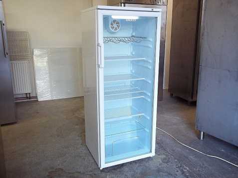 Prosklená lednice chladnice BEKO